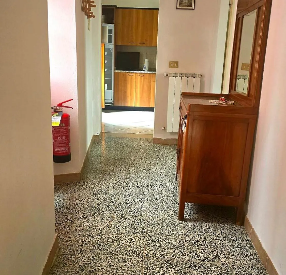 Guest House Pietracolora