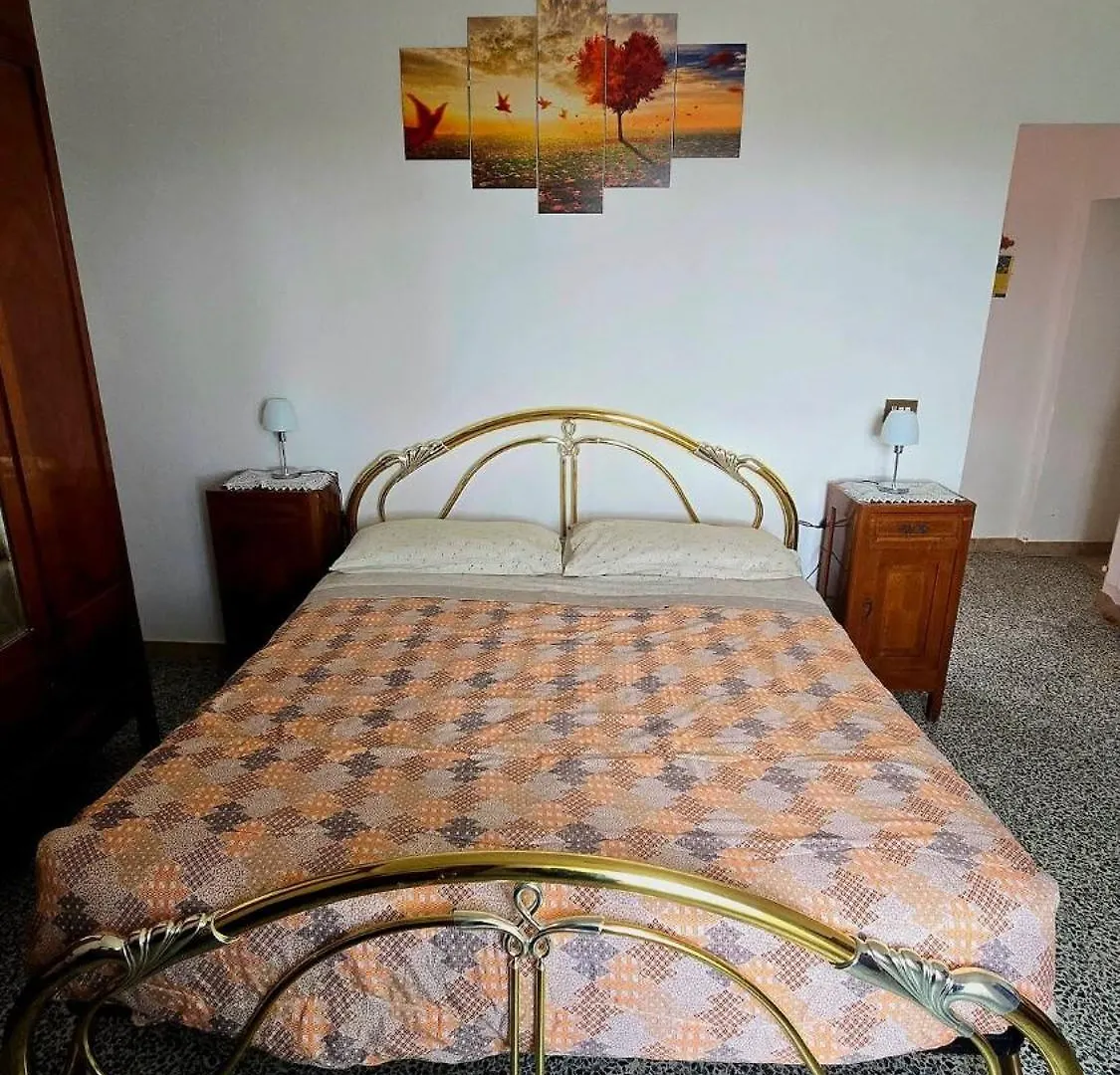 Apartment Guest House Pietracolora